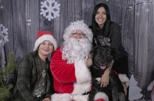 2024-12-07-Chris-Joone-EAPL ChowDown-Santa  008