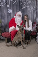 2024-12-07-Legacy-EAPL ChowDown-Santa  004