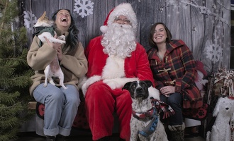 2024-12-07-Tala-Peaches-EAPL ChowDown-Santa  015