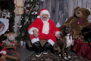 2024-11-06 EAPL Santa Pics Bambino  034