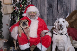 2024-11-06 EAPL Santa Pics Dave and Lady Bear  046
