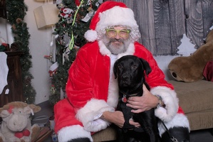 2024-11-06 EAPL Santa Pics Gypsey  029