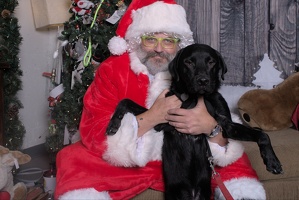 2024-11-06 EAPL Santa Pics Gypsey  037