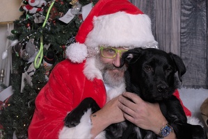 2024-11-06 EAPL Santa Pics Gypsey  039