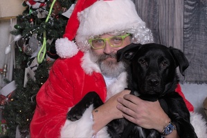 2024-11-06 EAPL Santa Pics Gypsey  041