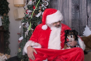 2024-11-06 EAPL Santa Pics Lady  029