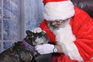 2025-11-05 EAPL Santa 13-Athena 010